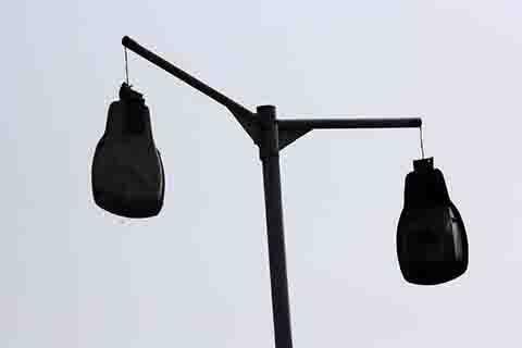 Street-lights defunct in several City areas